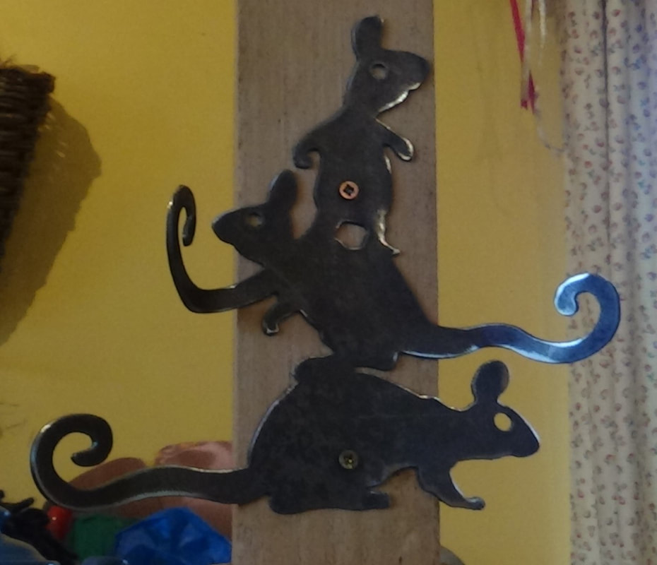 metal coat hooks mice shaped